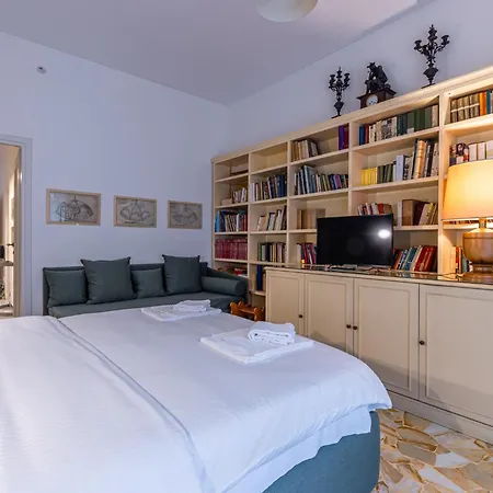 Ca' Crocetta Apartment Milan